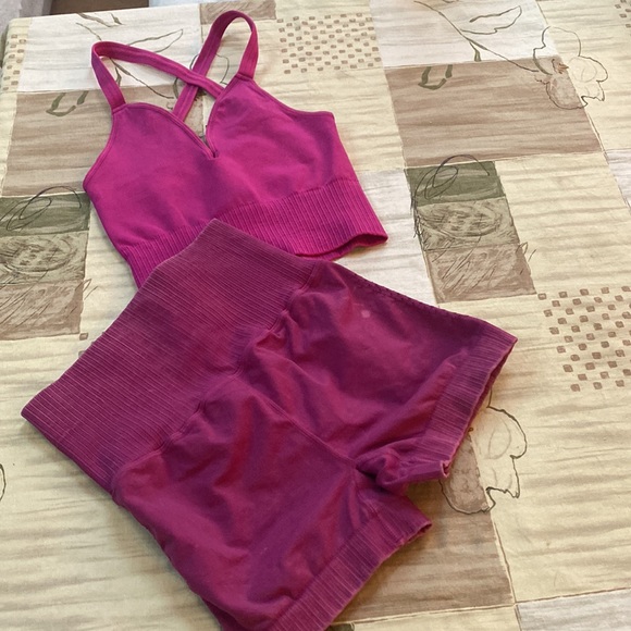 🌺free people Good karma cross back bra and running short set - Picture 12 of 16